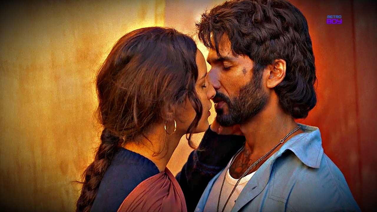 Kiss Romance Spoof O Romeo / Tripti Dimri / Disha Patani / Natasha Bharadwaj / Tamannaah Bhatia