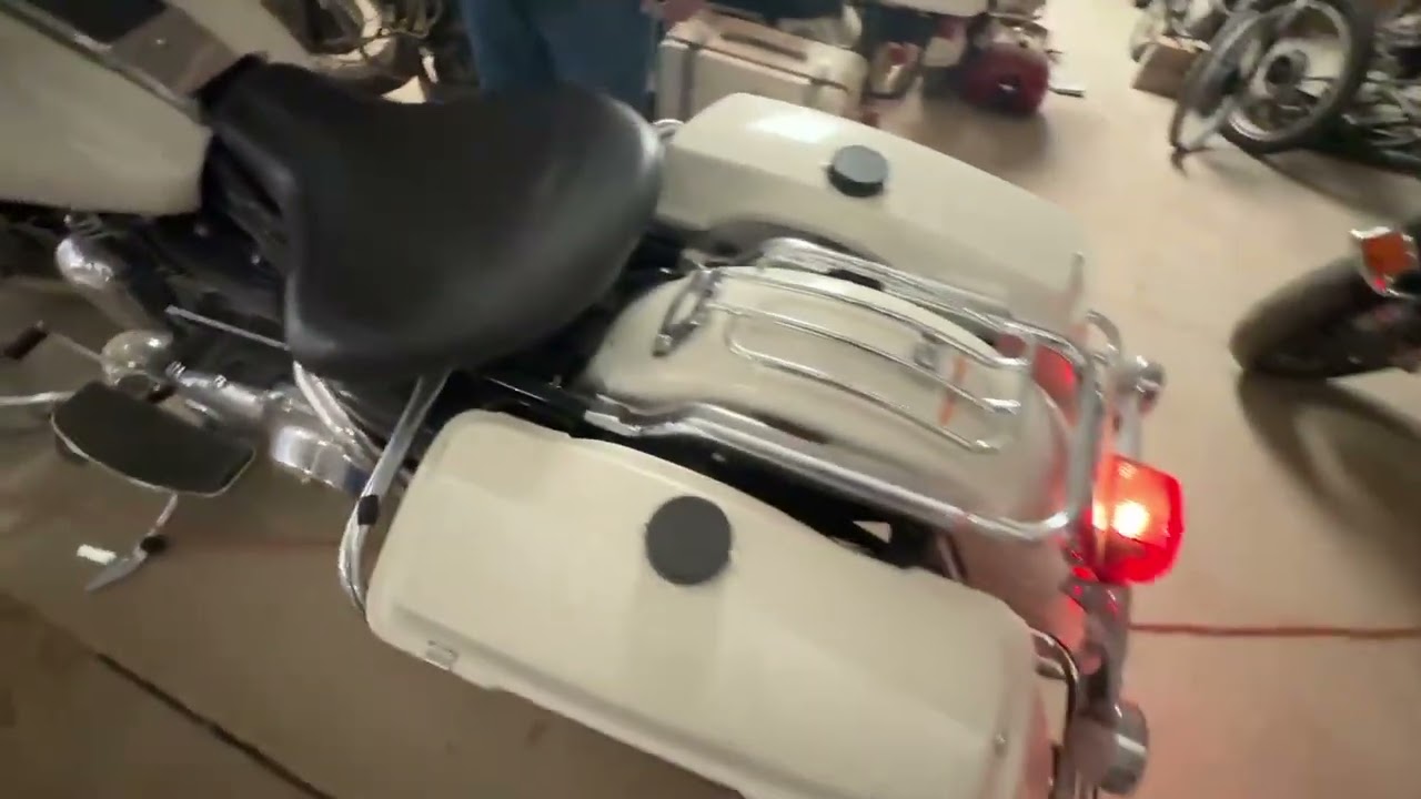 2003 Harley Davidson Road King Custom police  | Bid now at RT66Auctions.hibid.com