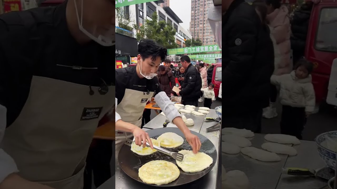 Set up a stall and sell 1,000 scallion pancakes every day!