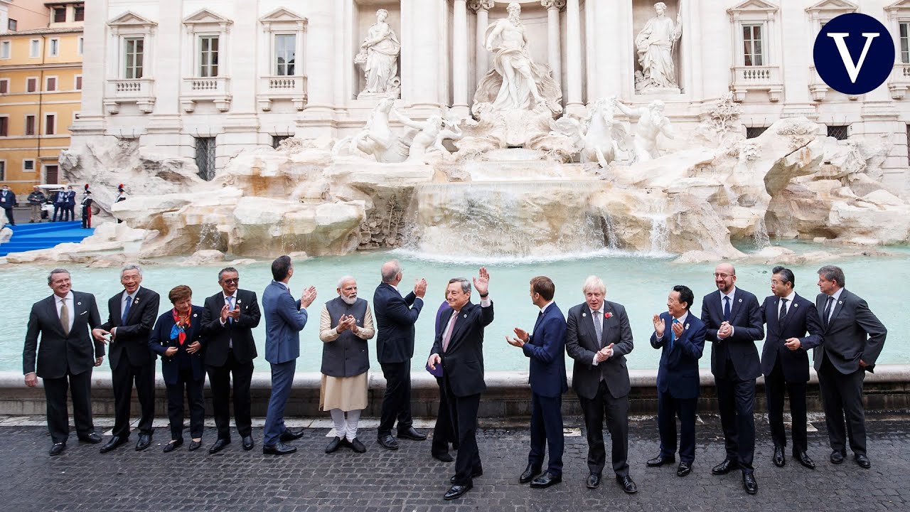 Los líderes del G20 en la Fontana de Trevi, la foto de la cumbre de Roma
