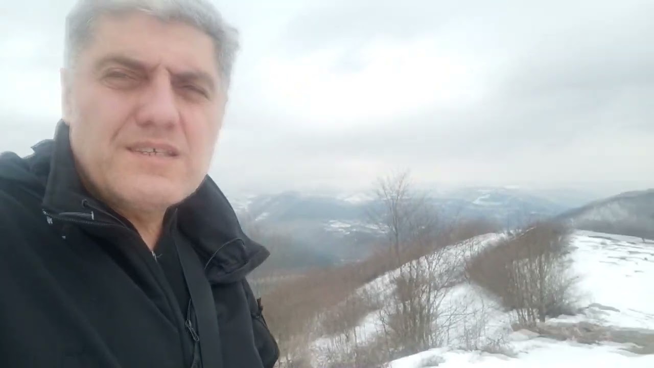 K 770 - Predivno: Zavojsko jezero sa vidikovca Smilovica