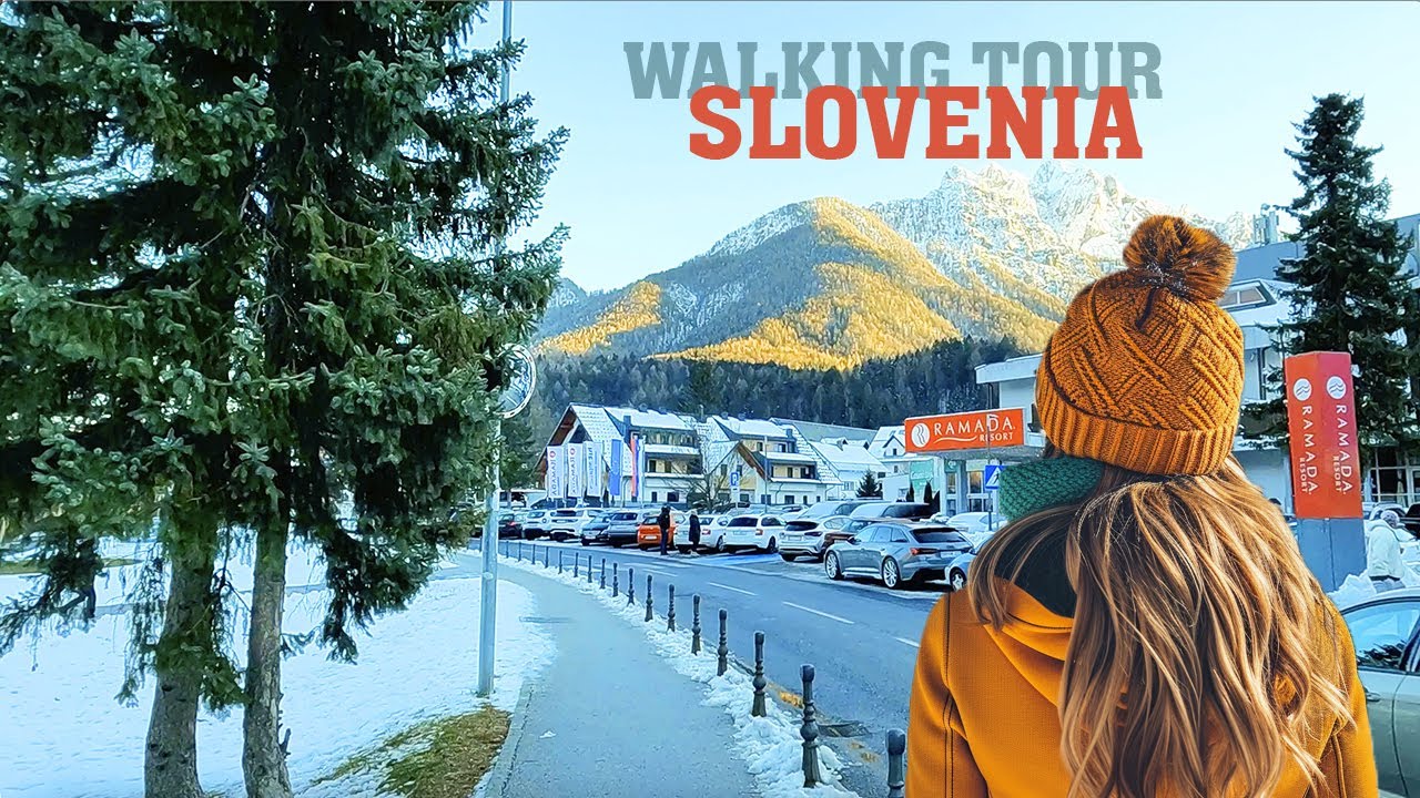 WINTER WALKING TOUR KRANJSKA GORA SLOVENIAN SKI RESORT | COZY STREETS WITH MOUNTAINS VIEW