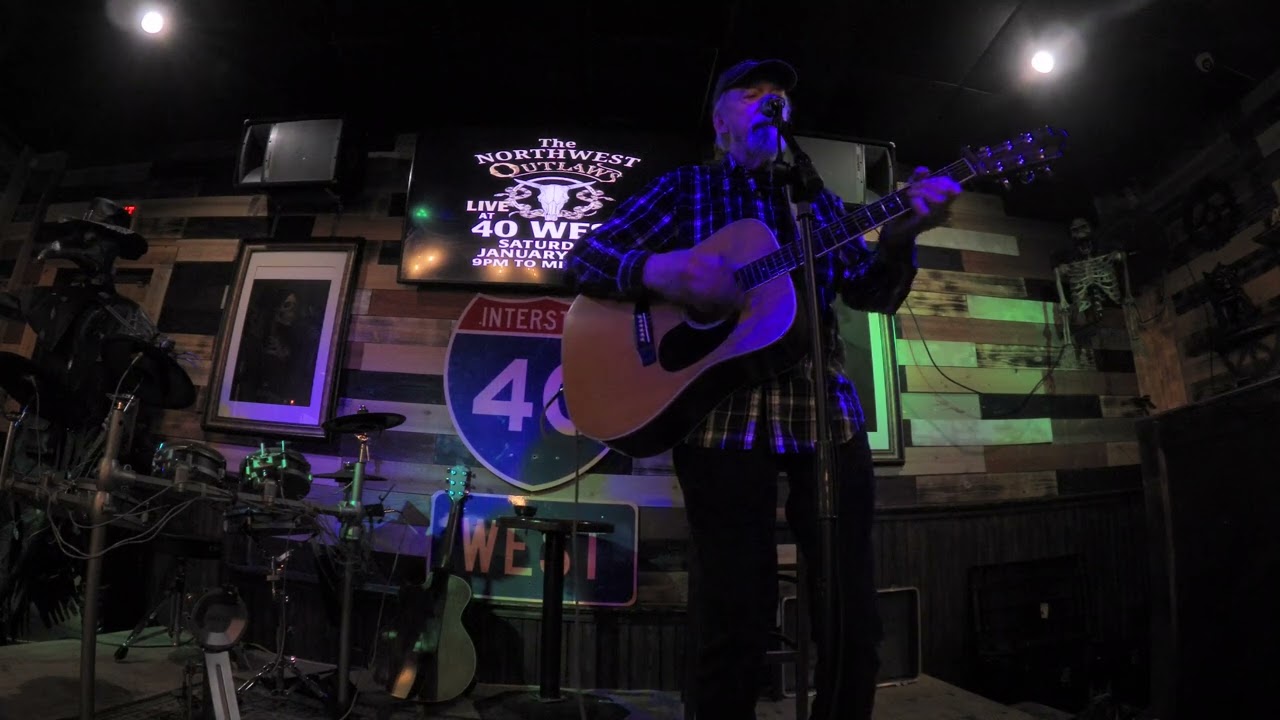 Patrick C- 20260111- 40 West Bar & Grill-Open Mic & Jam-3pm Sundays.