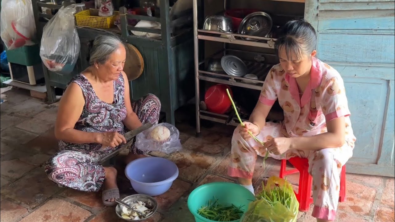 Má chồng Vợ thằng Sang làm món vịt nấu chao | Chị chồng về phụ 
