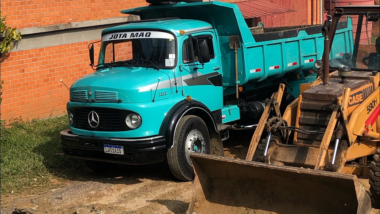 Trabalha e trabalha galera #trabalho #mercedesbenz #caminhão
