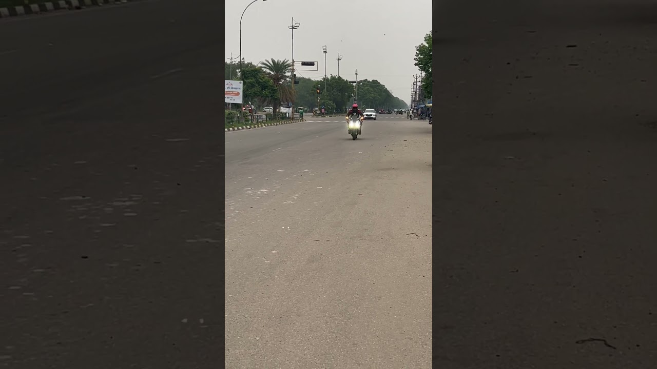 bmw s1000rr mpro loud exhaust entry sound