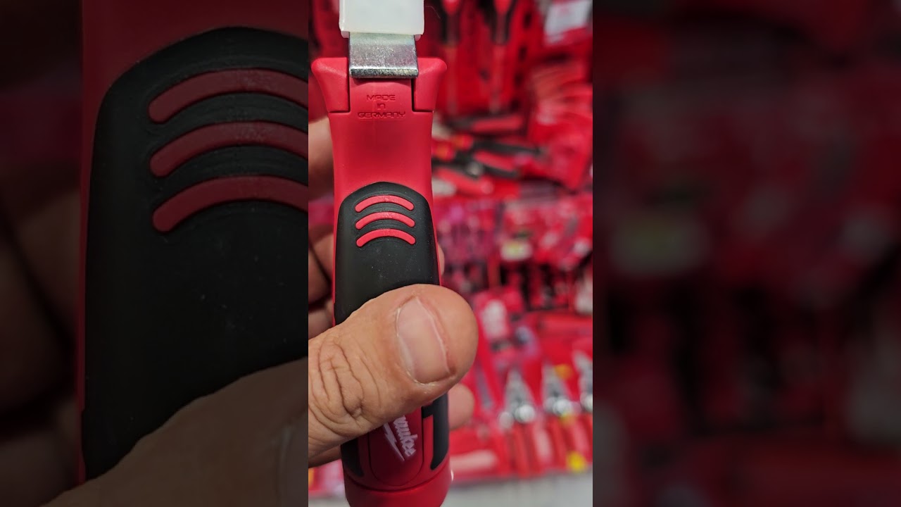 Milwaukee 4 in 1 Multi-Purpose Stripper by Big.Store.ro