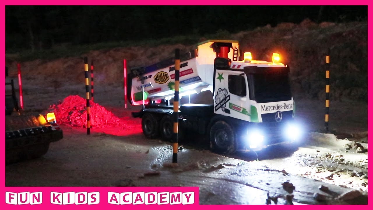 Toys Cars for Kids - Road Roller, Truck, Dump Truck Work in The Night - Videos for Kids