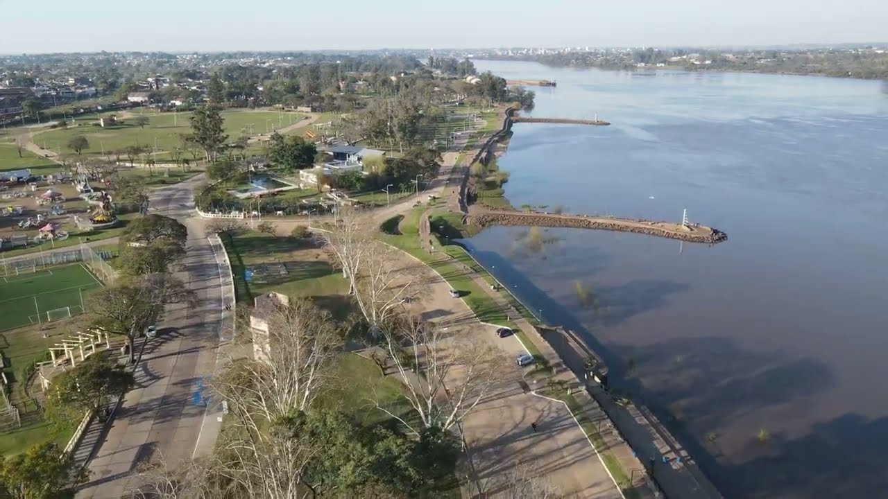 Costanera de Concordia, Entre Ríos. Vuelo con drone en sentido Sur - Norte