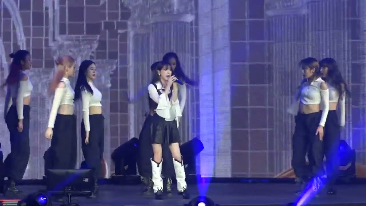 [FANCAM] 230218 Taeyeon (SNSD) - INVU, Spark & Ment @ MIK Festival Paris