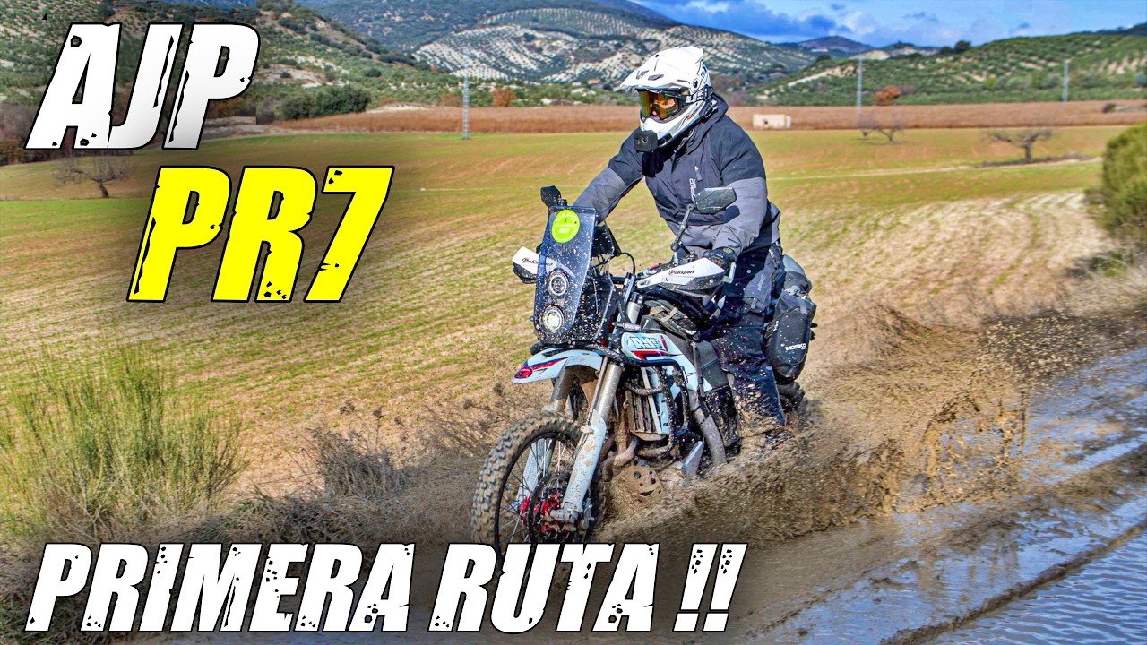 AJP PR7 .  Antonio estrena su nueva moto.