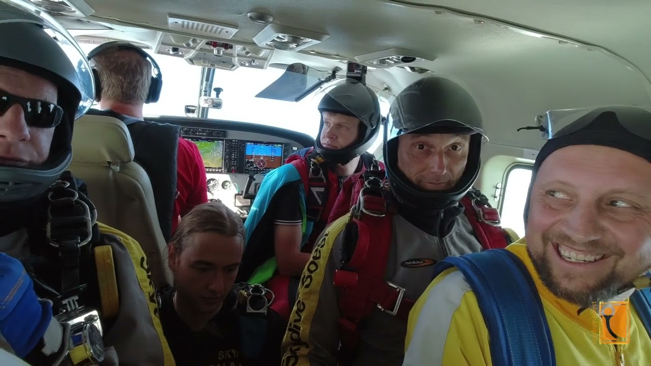 Mein erster Tandemsprung!!!Danke SKYDIVE SOEST!!!