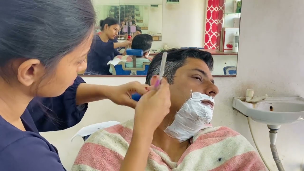 Clean And Smooth Beard Shaving 🌸 By Girl Barber 💈 miss barber