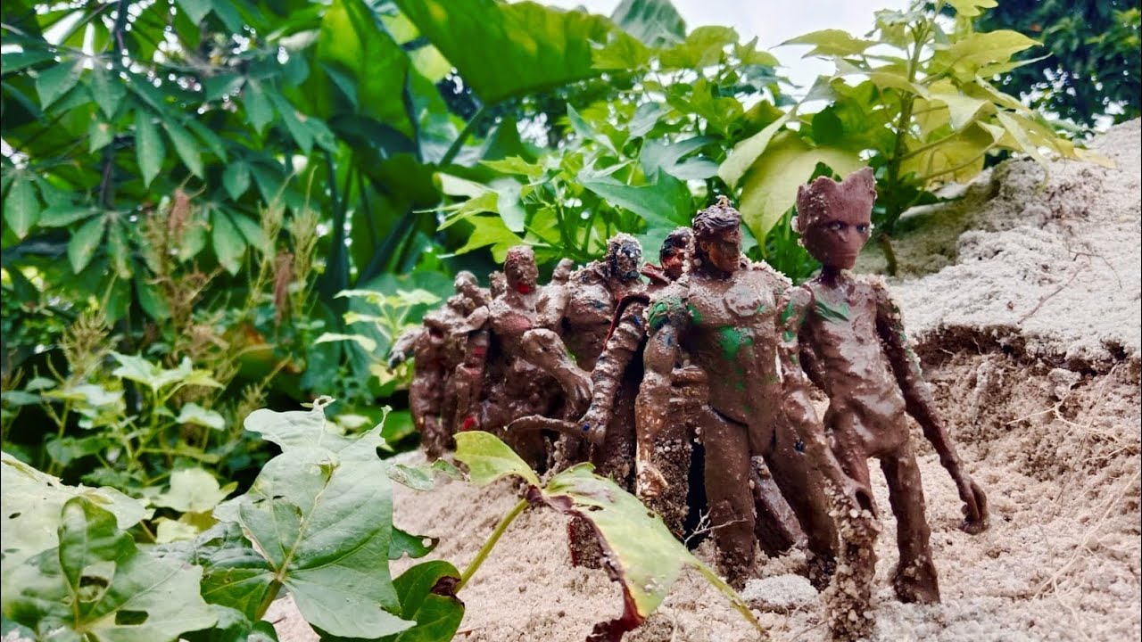 MISSIONS AVENGERS SUPERHERO  MARVEL SPIDER-MAN, HULK, CAPTAIN AMERICA, THOR, IRON MAN, VENOM, THANOS