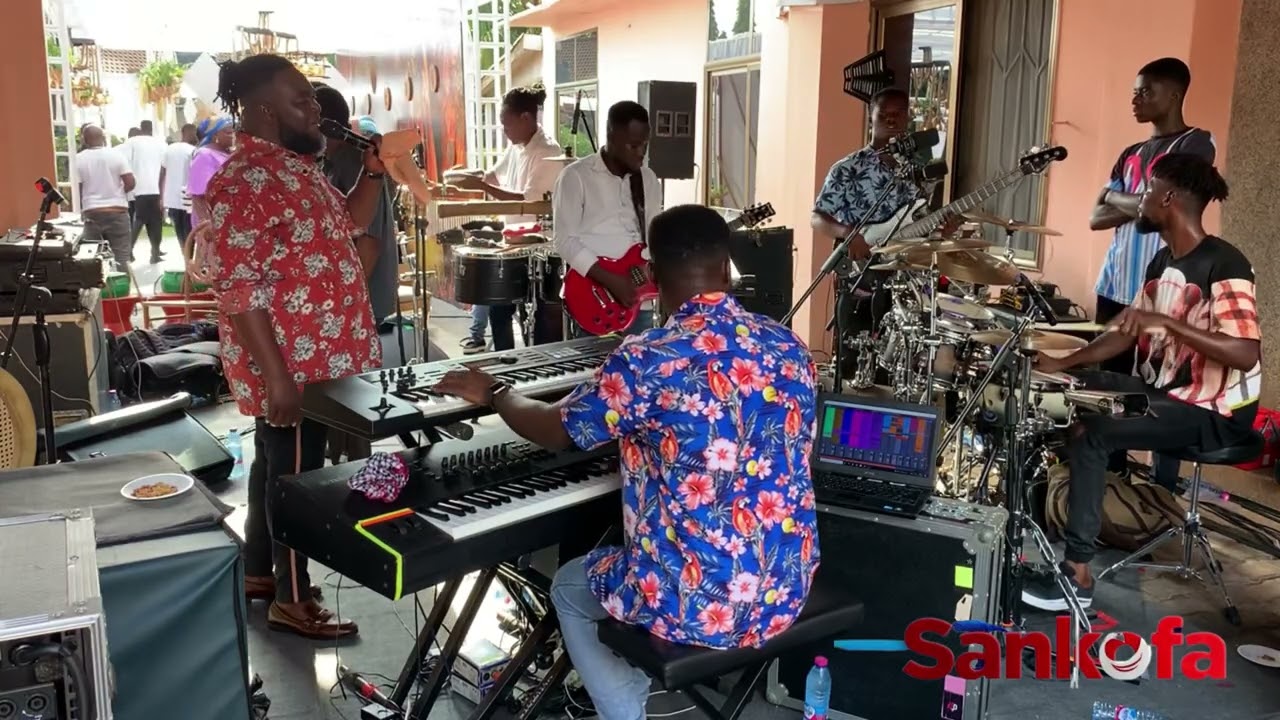 Non-Stop Ghanaian highlife music 🇬🇭🔥”Y3n de3 mu”from the Sankofa band😍Good music is from Ghana😁
