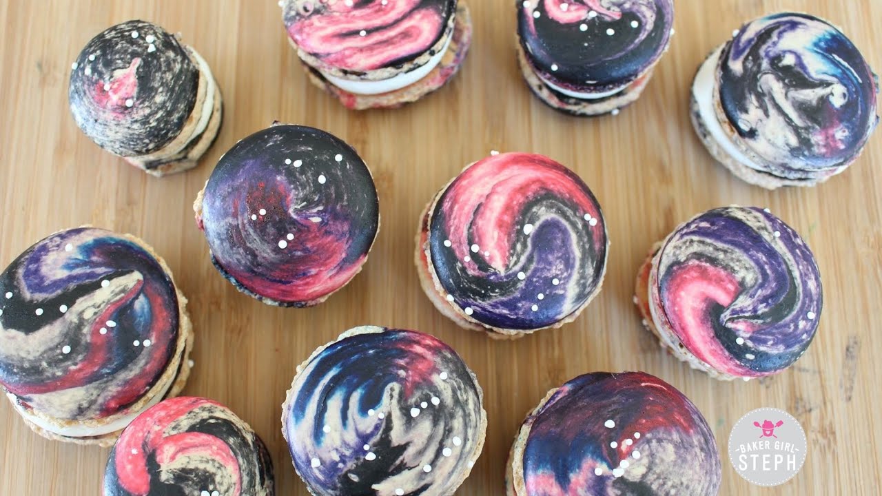 HOW TO MAKE GALAXY MACARONS || Nebula Macarons || Marble Macarons