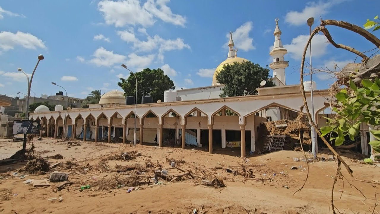 Libya's Derna cleans up a week after deadly flood | AFP