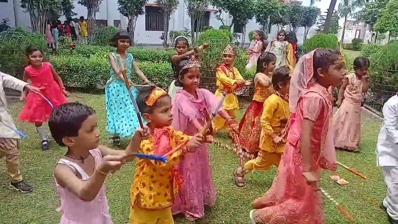 🥰🥰😍Children celebrated Janmashtami in my school.😎🙏🎄🌵🌿🌱🌱🐉🍀🌳🌻🌺