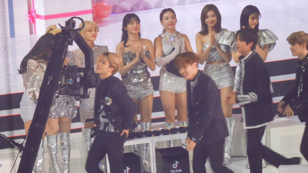 [방탄소년단(BTS) 대상 수상] 트와이스(Twice) Reaction 직캠 @고척돔 20105