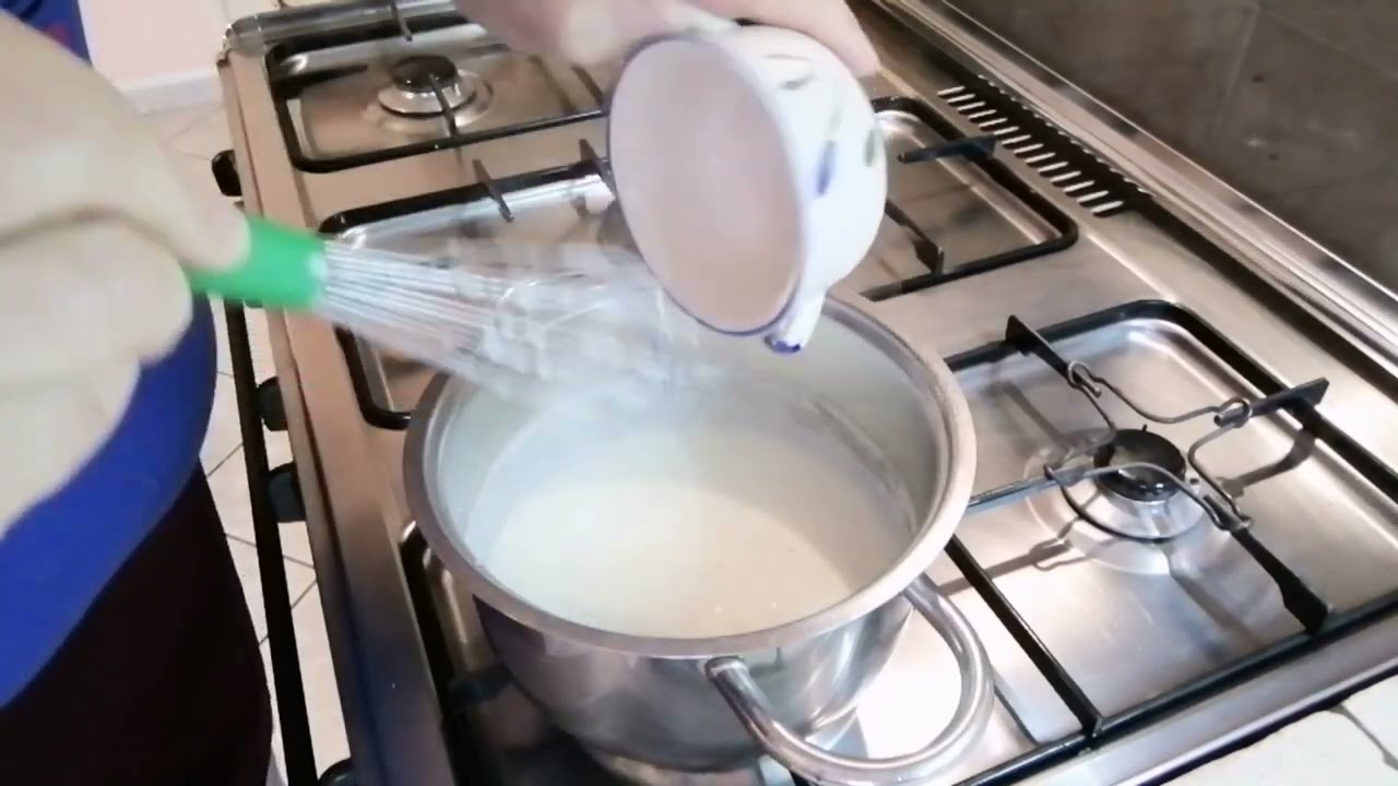 La besciamella e la. salsa mornay