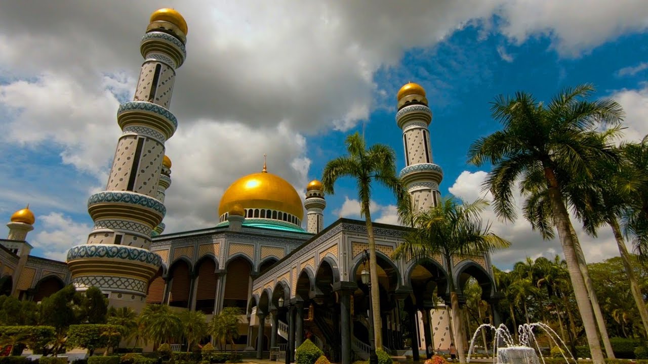 Jame' Asr Hassanil Bolkiah Mosque, Bandar Seri Begawan, Brunei GoPro 1080p
