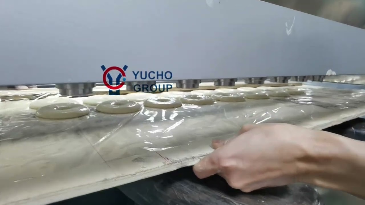 Yucho 8pcs in a row cake donut depositor testing video