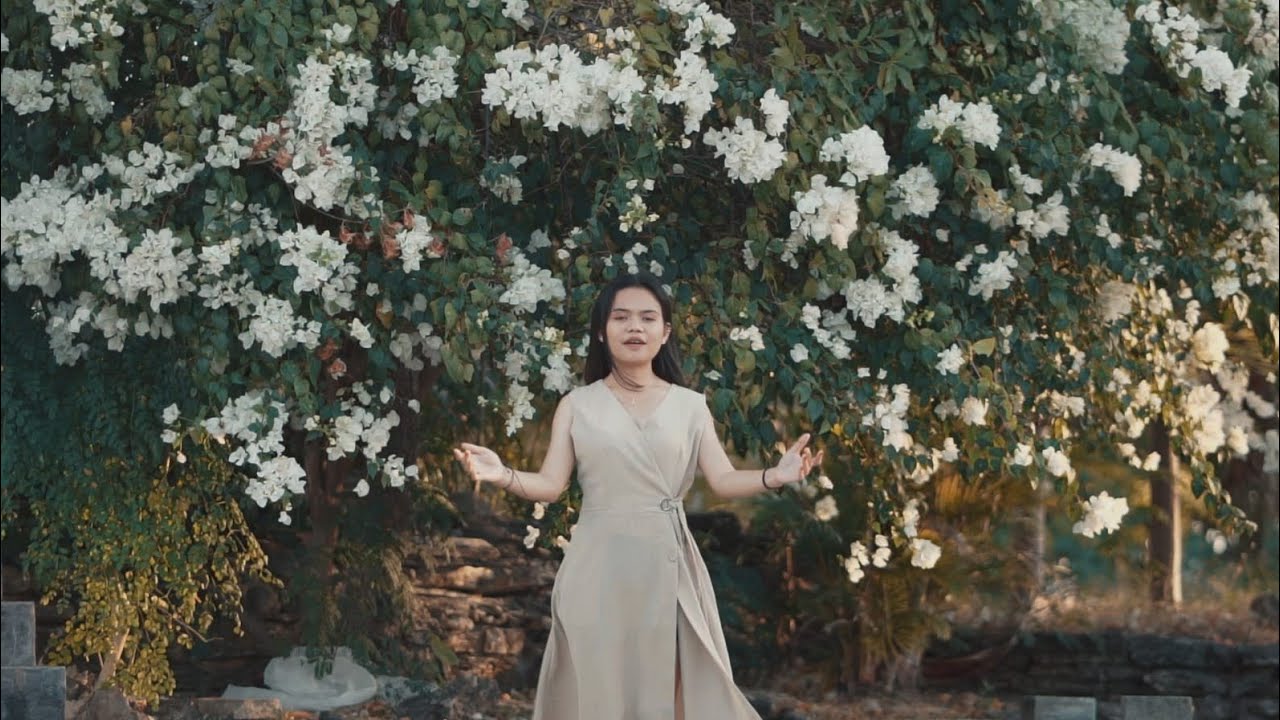 Lagu Rohani Bunda Maria - Ave Maria - Iva Taolin (Cover)