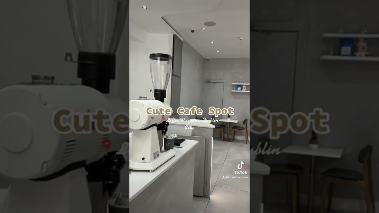 Dublin Cafe 😌 #aesthetic #cafe #coffee #dublin #ireland #foodie #shortvideo