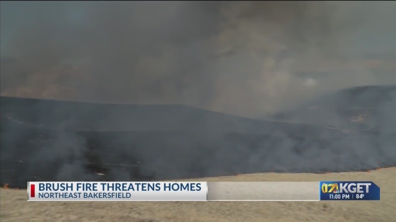 Brush fire burns 300 acres in northeast Bakersfield