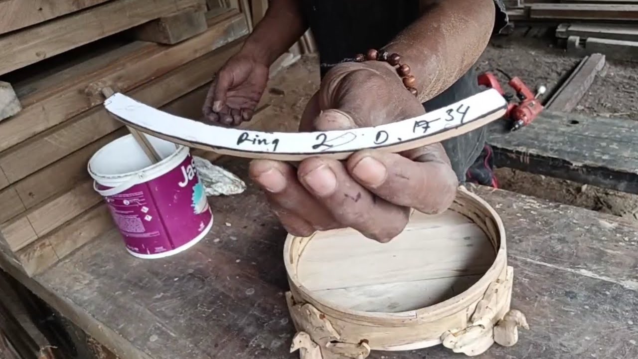 cara membuat sangkar perkutut dari kayu jati , membuat  ring sangkar bulat dari kayu