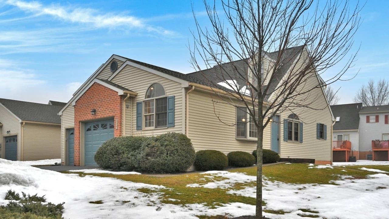 2098 Walnut St, Lebanon, PA