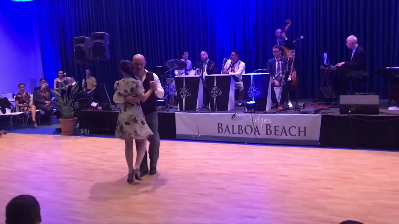 Nick & Kate - Sitges Balboa Beach 2019, Teachers Demo