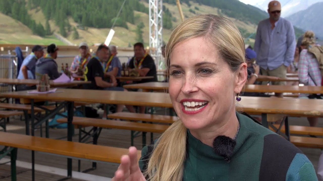 Sabine Dahinden errät Pfadibegriffe