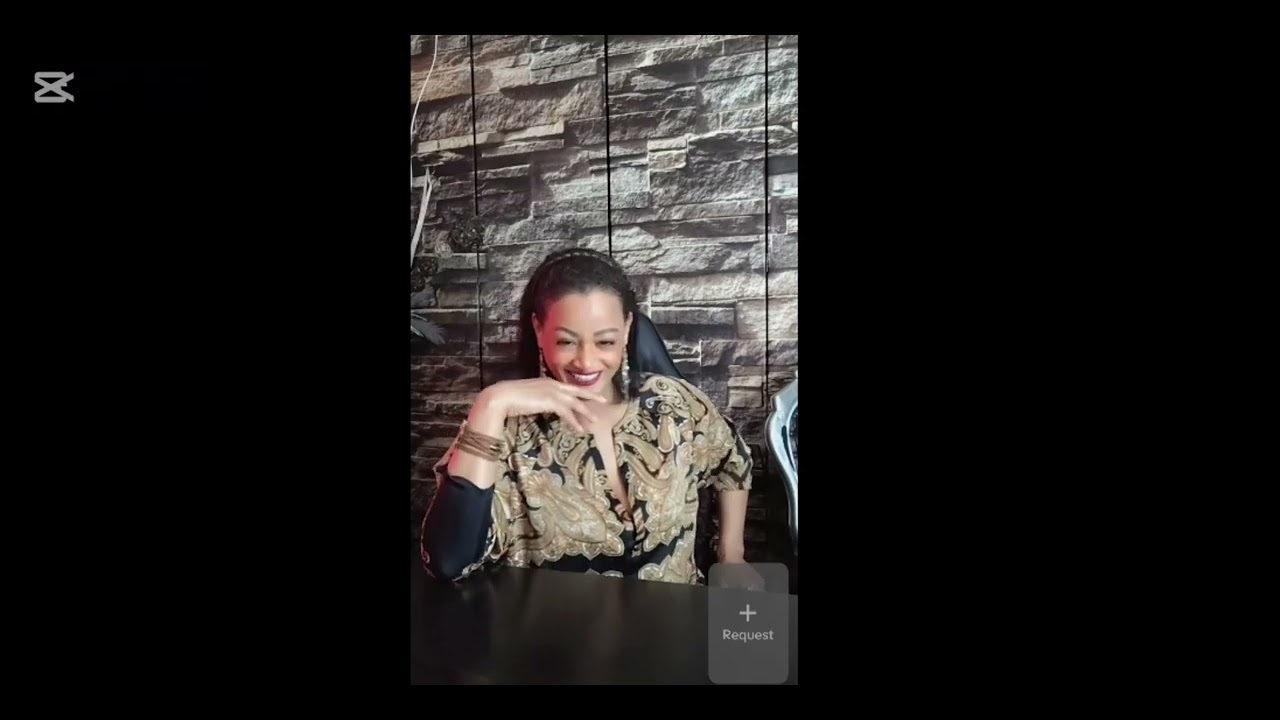 የ#Adonay እና #janiy ##jondaniel ላይ እየተጫወቱ በት ነው.