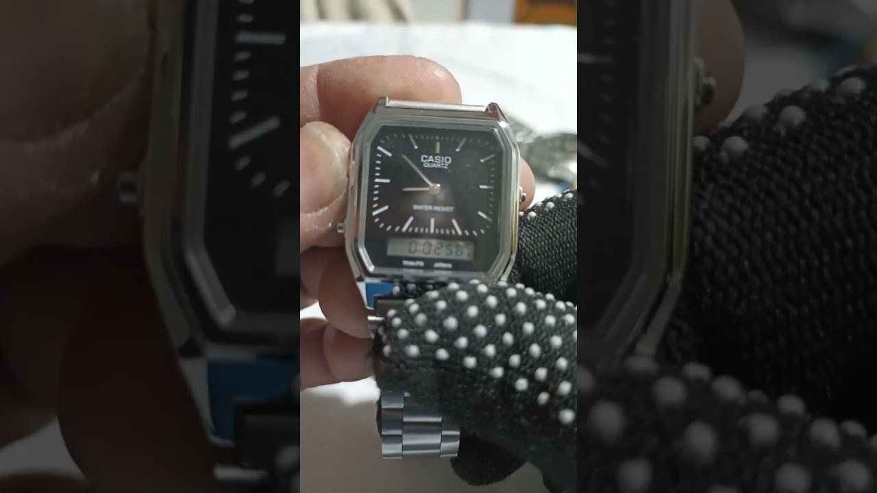 Compré 4 relojes CASIO Ana-Digi un reloj CITIZEN PROMASTER y un reloj Rolex análogo en acero dorado.