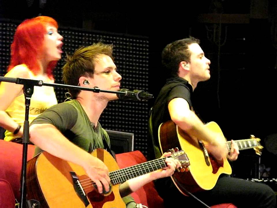 11/18 Paramore - Where The Lines Overlap @ HCT, Merriweather, Columbia, MD 7/31/10