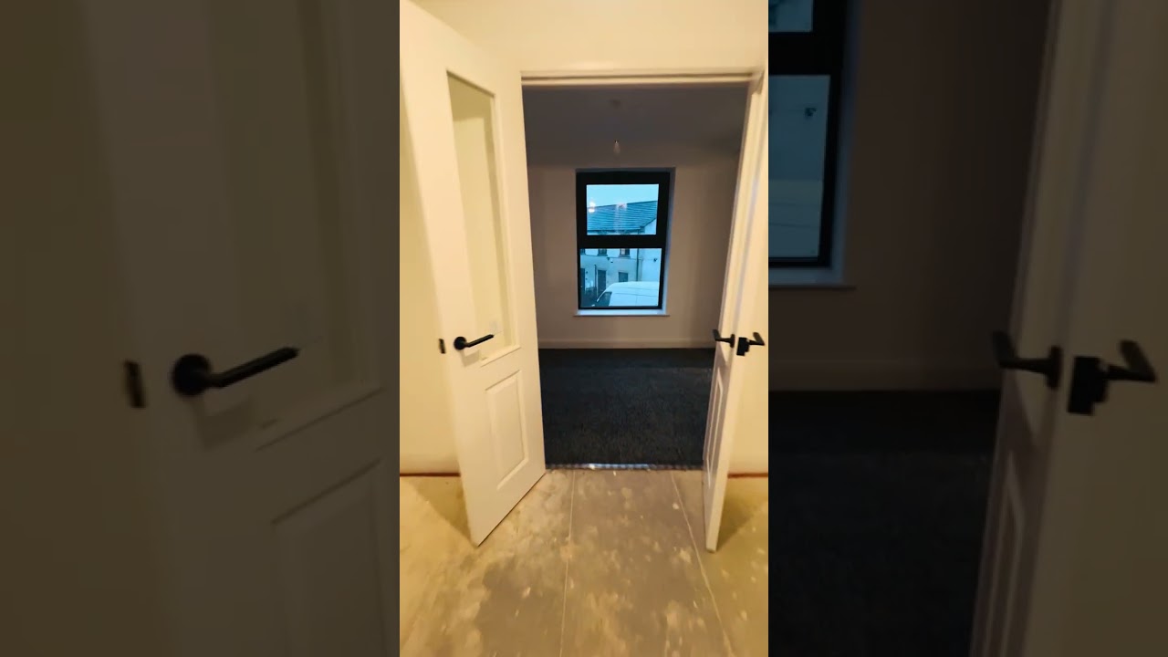 2 bedroom town house property