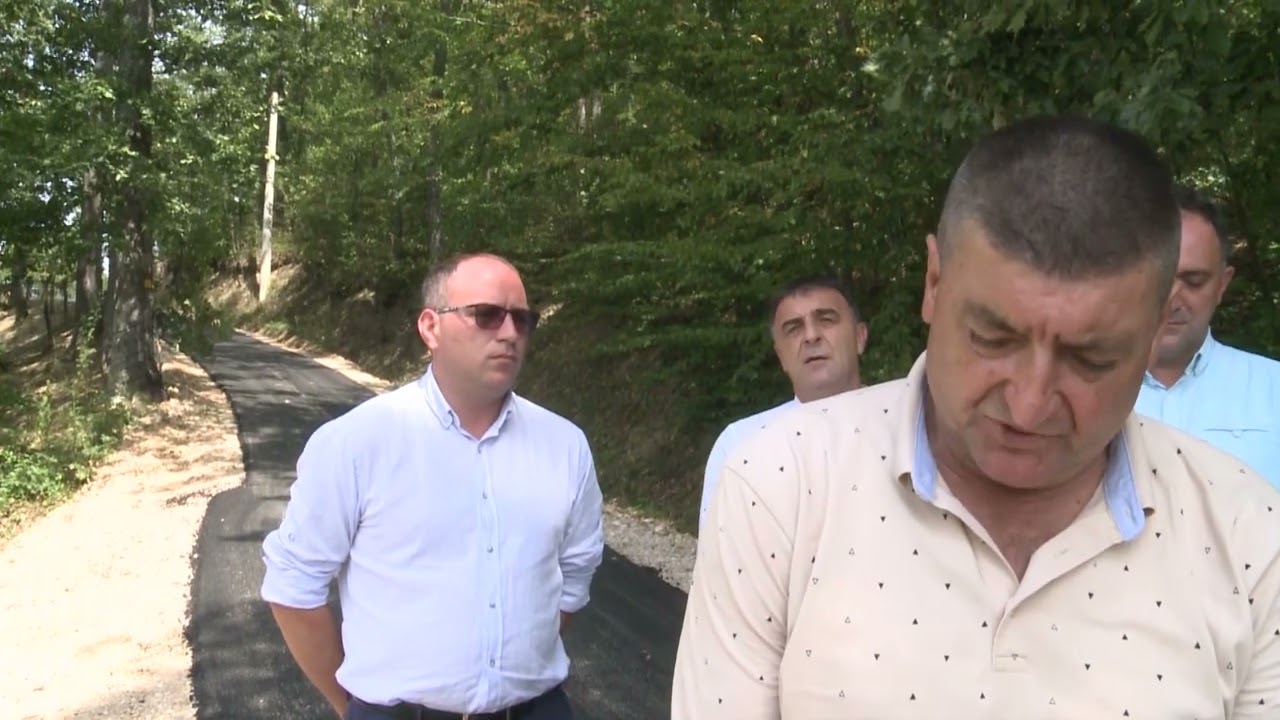 UŽICE 02.09.2024. U MZ Stapari završeno asfaltiranje puta koji povezuje turističke destinacije