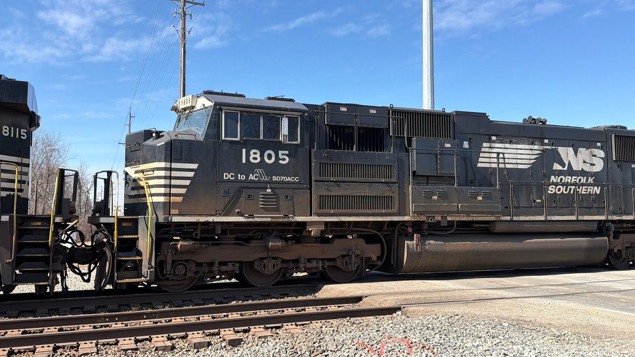02/26/26 NS Intermodal Train at Valley Crossing in Columbus, OH