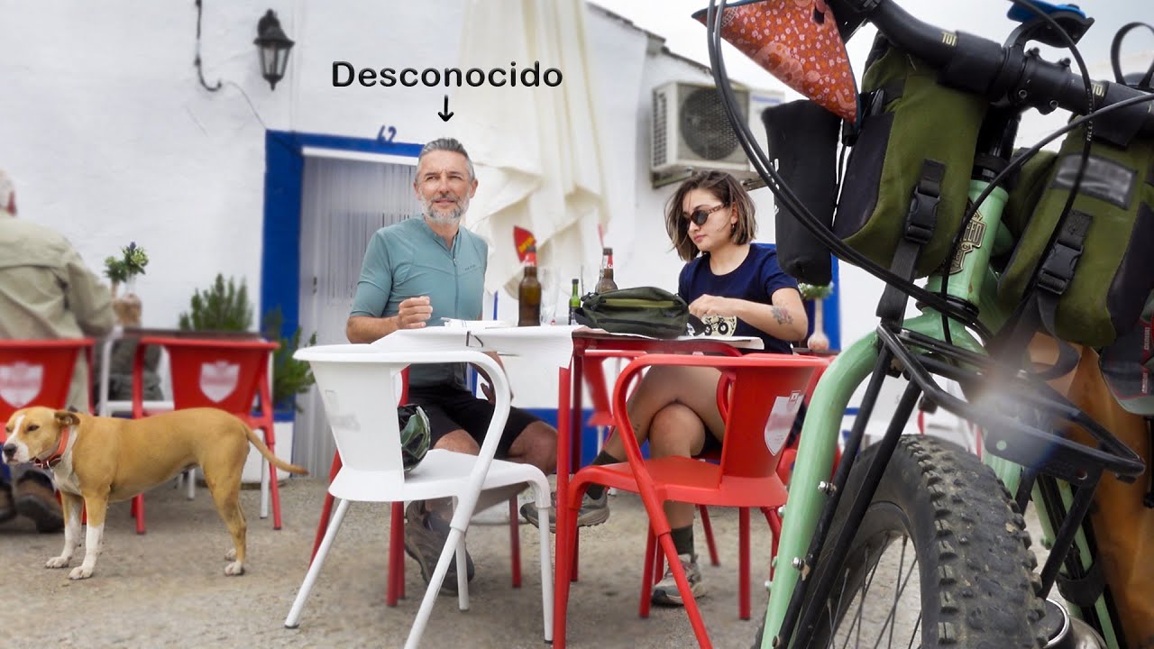 Viajo en Bicicleta con un Desconocido
