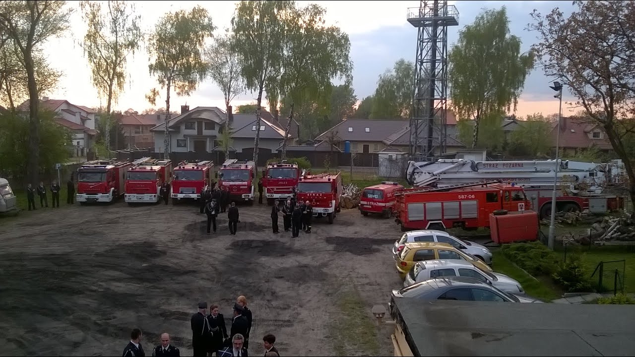 04.05.2015. Parada wozów strażackich z gminy Aleksandrów Łódzki z okazji Dnia Strażaka