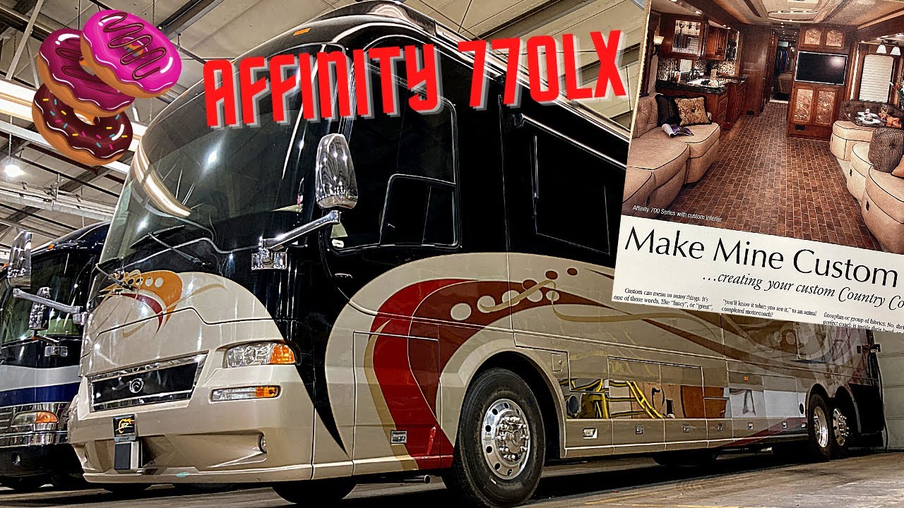Автодом Country Coach Affinity 770LX 2006 года выпуска, максимально укомплектован. Просто туристи...
