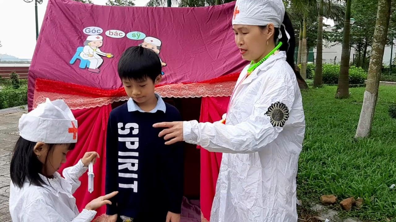 Win Tin | bác sĩ chữa cảm lạnh cho em bé