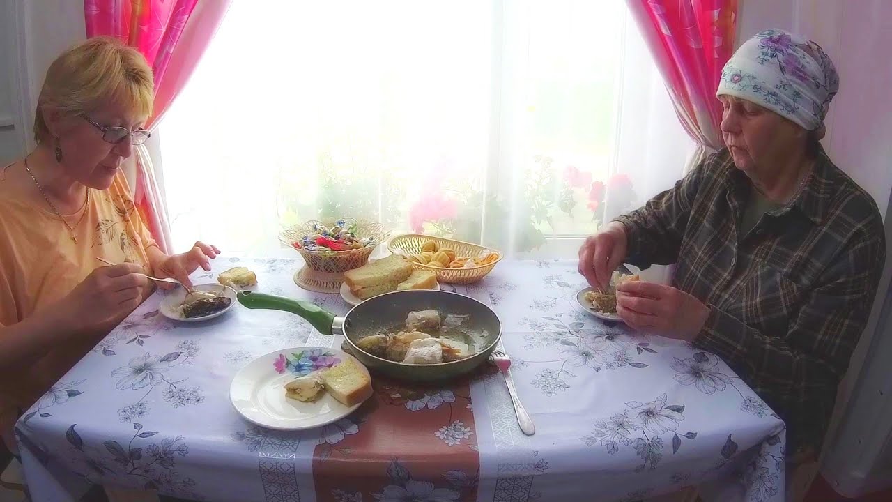 Живём в деревне \ Что у нас происходит \ Дом Теплица Огород.