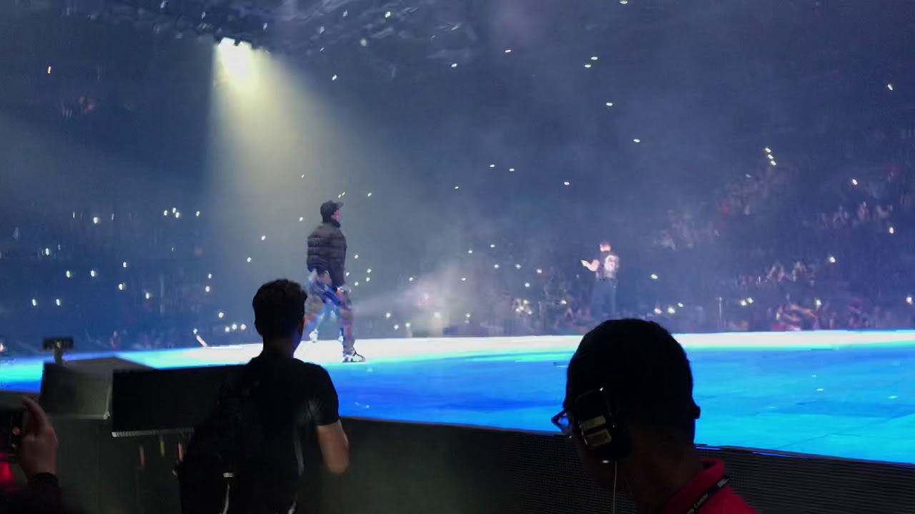Drake, Travis Scott & Lebron James Performs Sicko Mode & Goosebumps at Los Angeles Staples Center