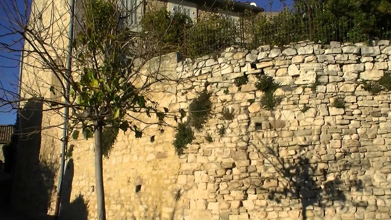 Murs (France-Vaucluse)