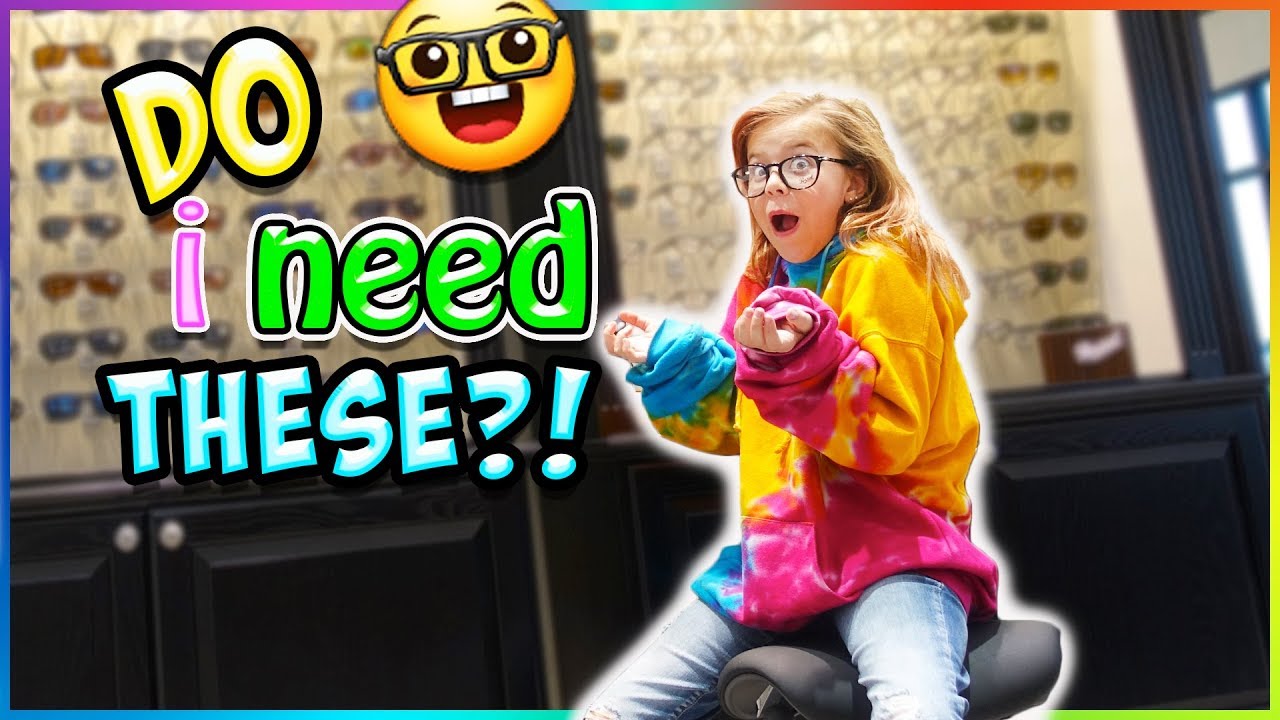 DOES AYDAH NEED GLASSES TO SEE?! / SmellyBellyTV