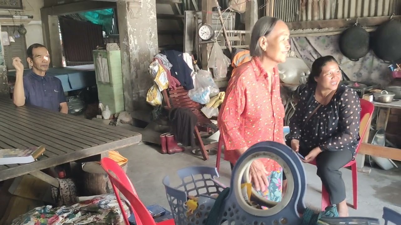 ប្រហែល២០ឆ្នាំហើយ ទើបបាន បងប្អូន ជីដូនមួយ មកលេងផ្ទះ🏡
