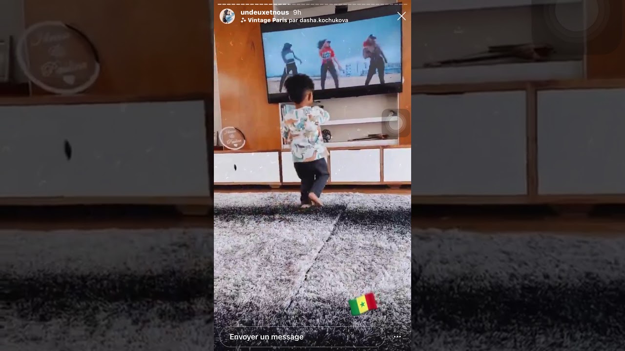 Regarder Issak le Fish de Gana Gueye entrain de danser le son de Basse tioung et samba peuzzi 😂