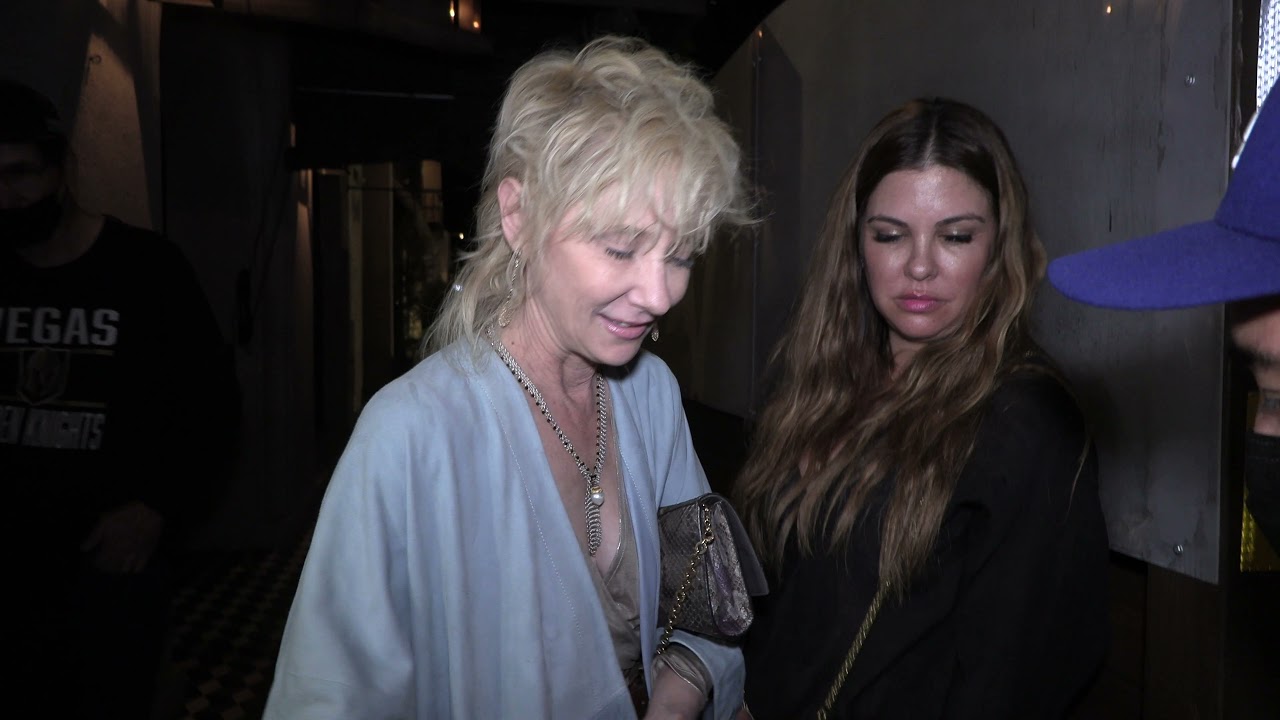 Anne Heche leaving Craig's